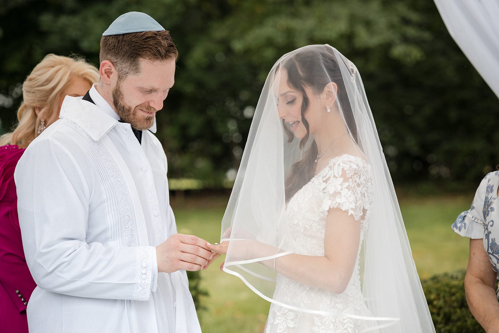 cv-rich-mansion-timeless-new-york-jonathan-arianna-jonathan-arianna-023-39 CV Rich Mansion Wedding | Jonathan & Arianna -