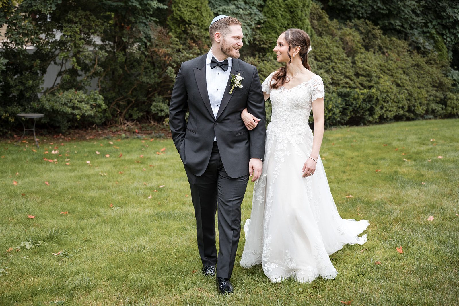 cv-rich-mansion-timeless-new-york-jonathan-arianna-jonathan-arianna-032-48 CV Rich Mansion Wedding | Jonathan & Arianna -