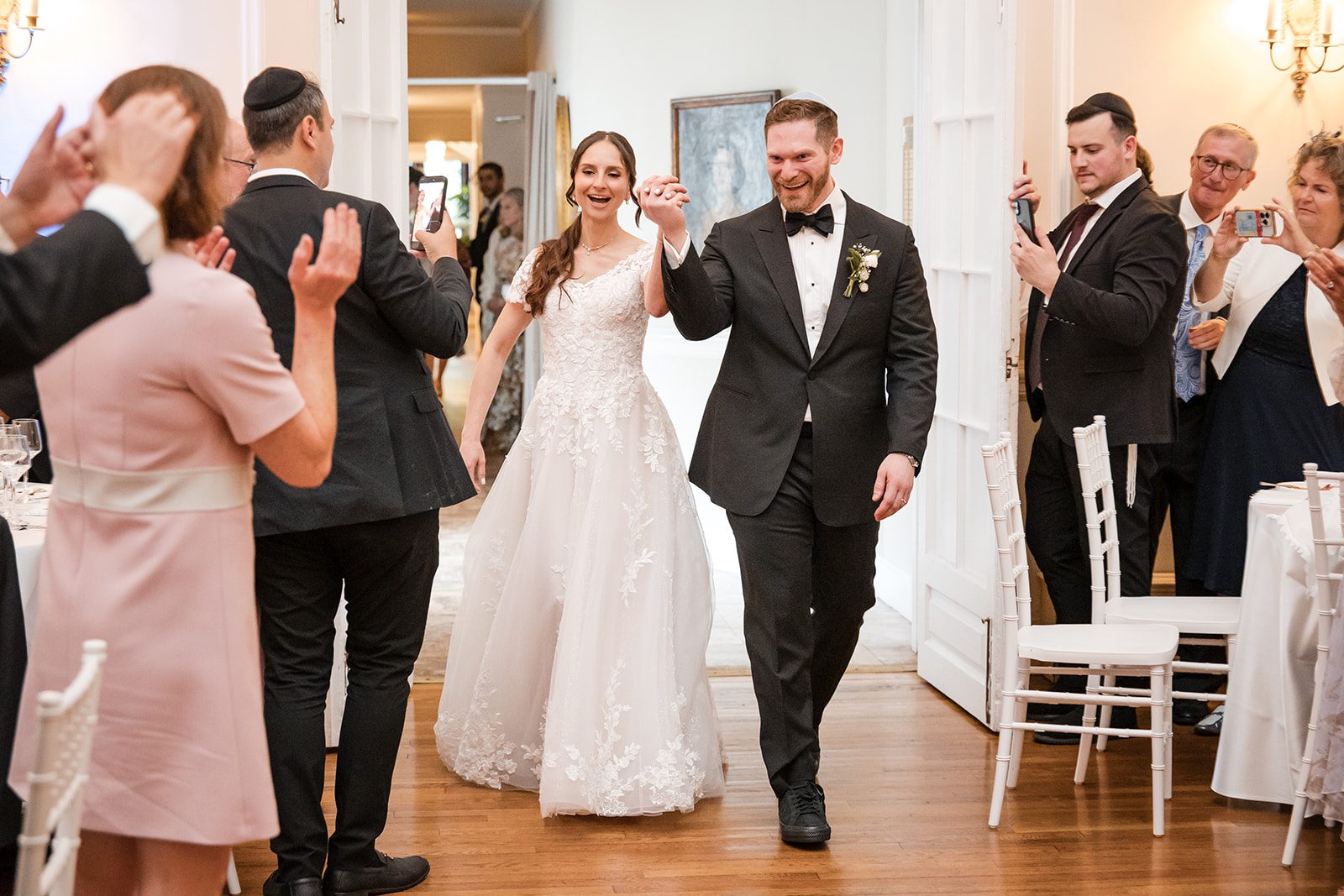 cv-rich-mansion-timeless-new-york-jonathan-arianna-jonathan-arianna-038-06 CV Rich Mansion Wedding | Jonathan & Arianna -
