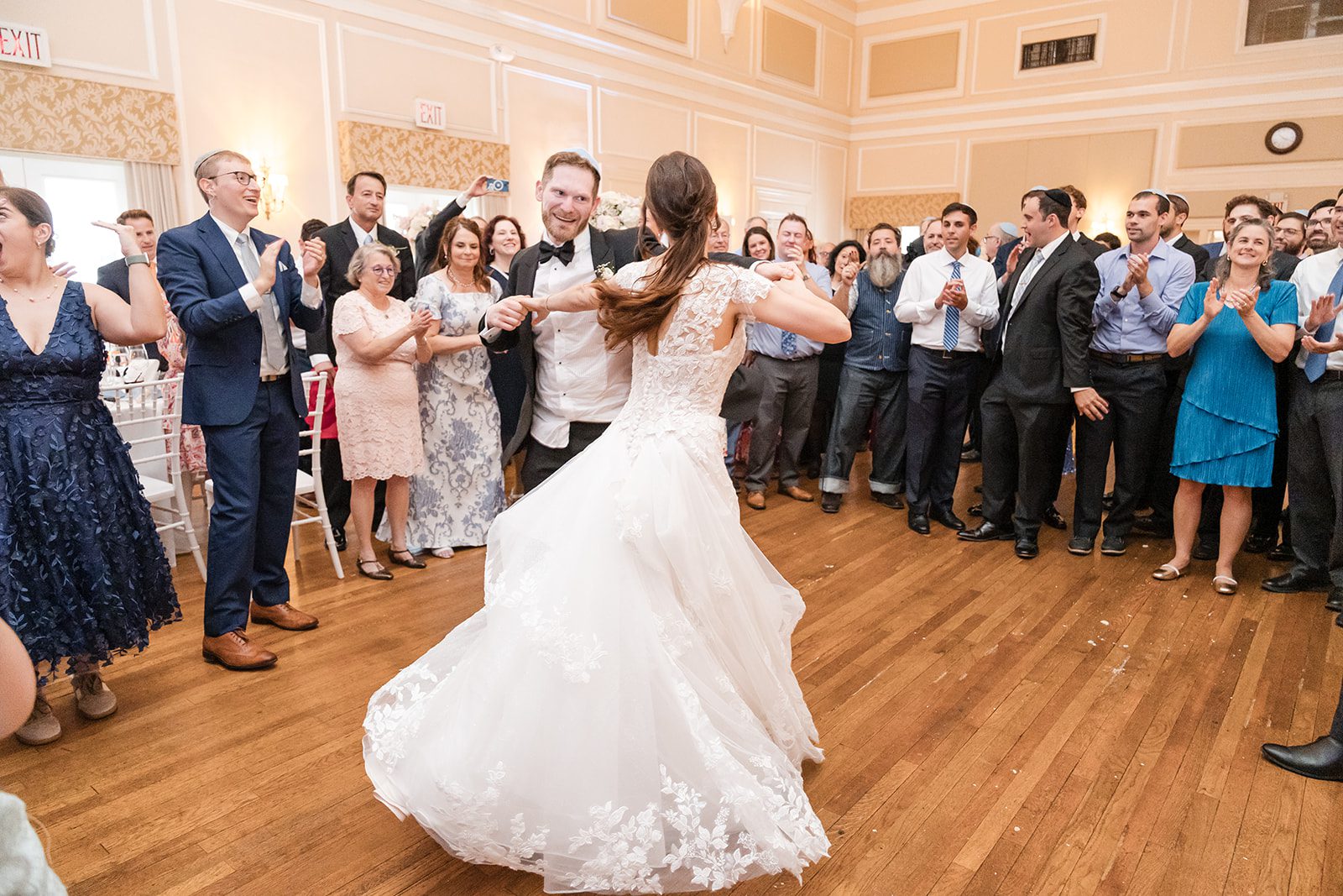 cv-rich-mansion-timeless-new-york-jonathan-arianna-jonathan-arianna-043-07 CV Rich Mansion Wedding | Jonathan & Arianna -