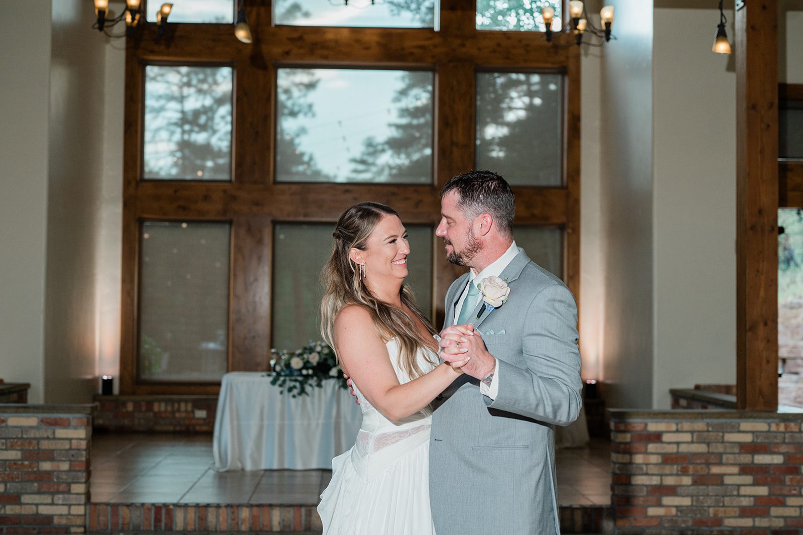 Bride and groom sharing their first dance at Della Terra Mountain Chateau