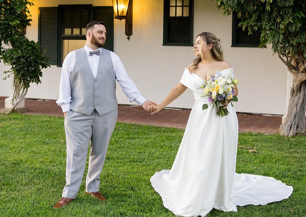 Our San Francisco wedding photographers at Original Weddings captured a beautiful portrait of the couple outdoors at Eagle Ridge