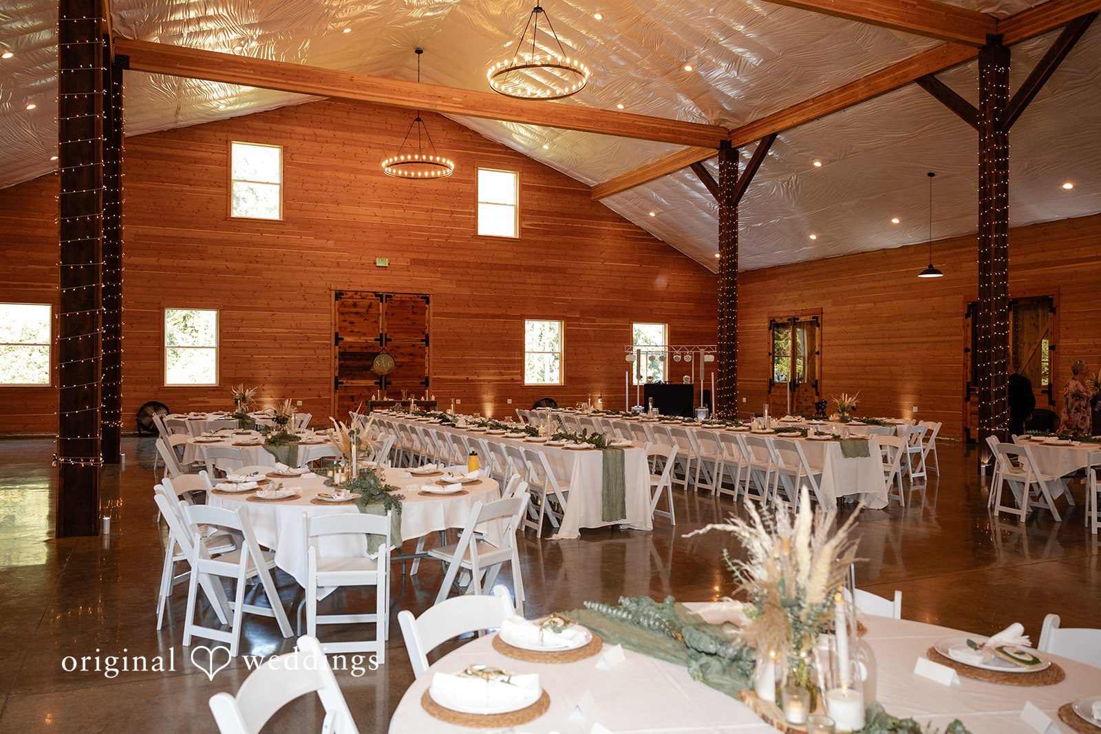 Sahvanna + Caleb Seattle Wedding Photographers at Edlynn Farm | Sahvanna & Caleb -