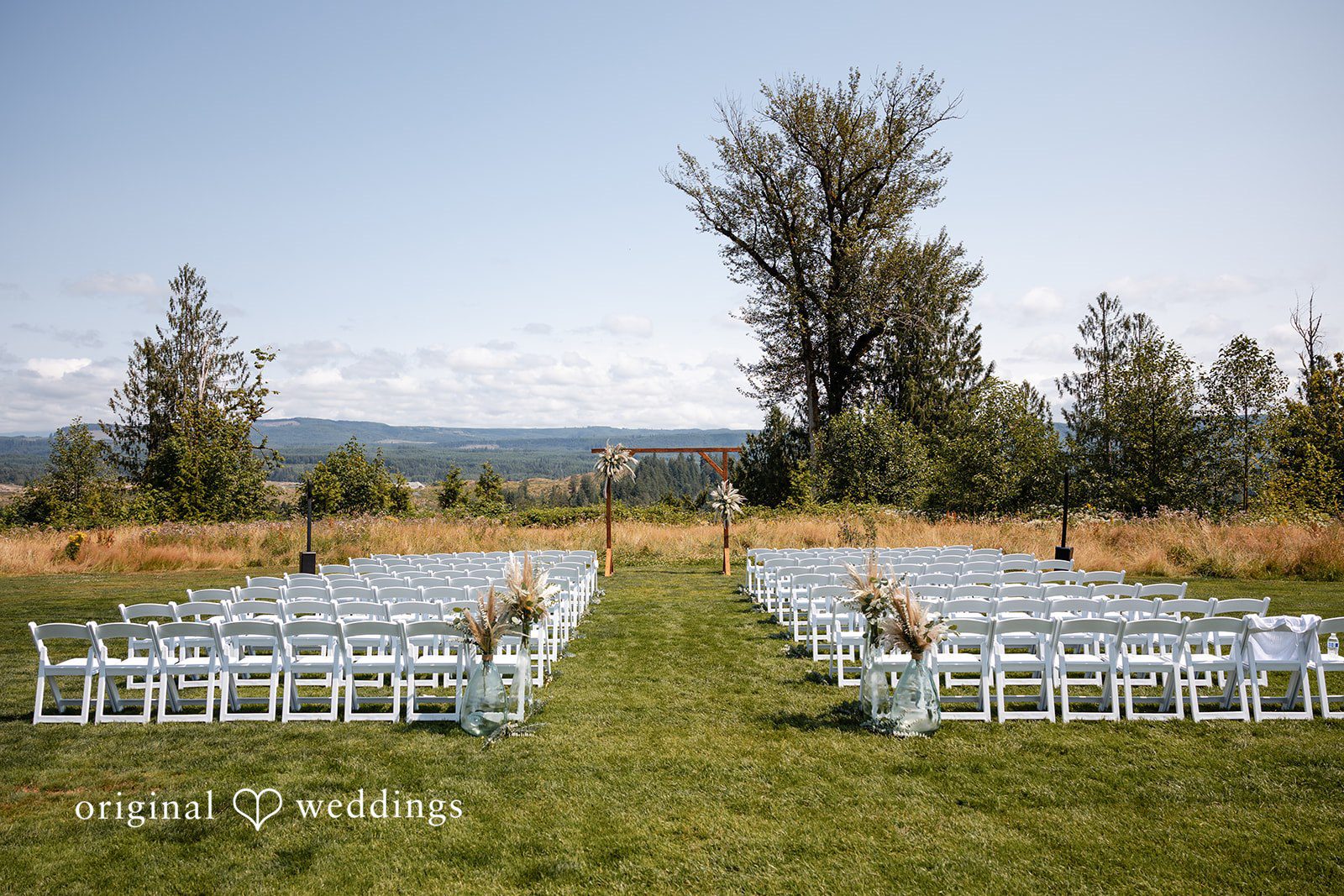 Sahvanna + Caleb Seattle Wedding Photographers at Edlynn Farm | Sahvanna & Caleb -