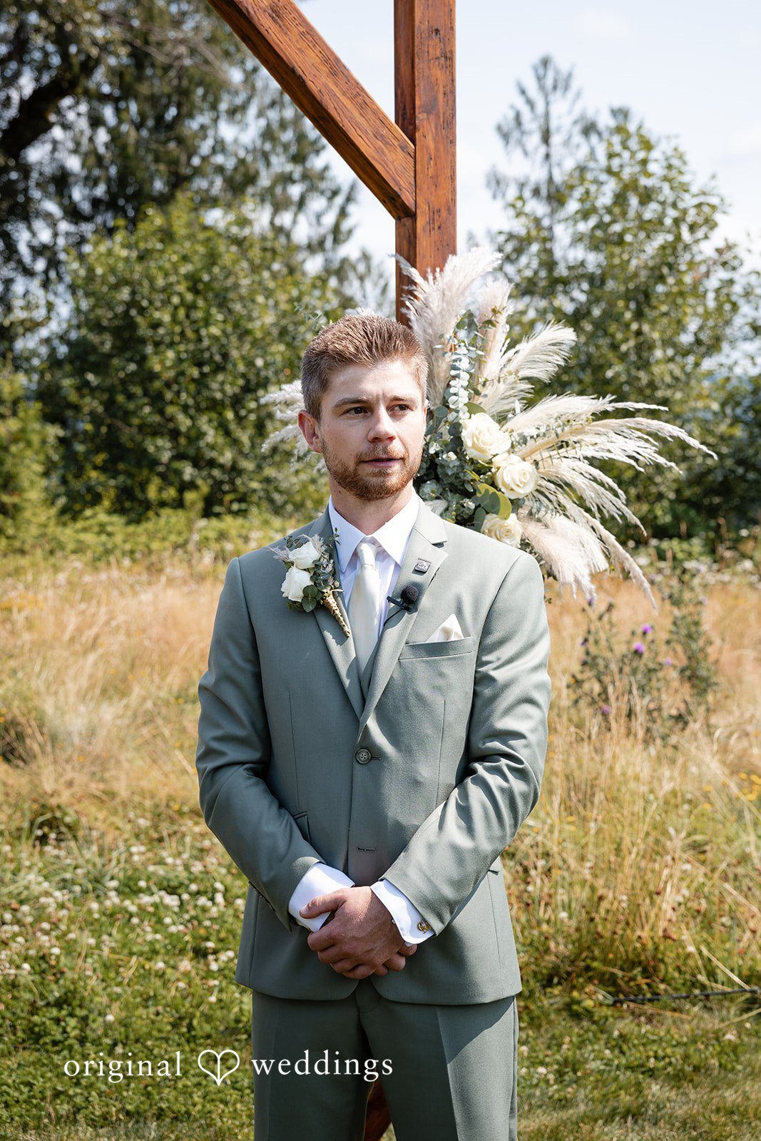Sahvanna + Caleb Seattle Wedding Photographers at Edlynn Farm | Sahvanna & Caleb -