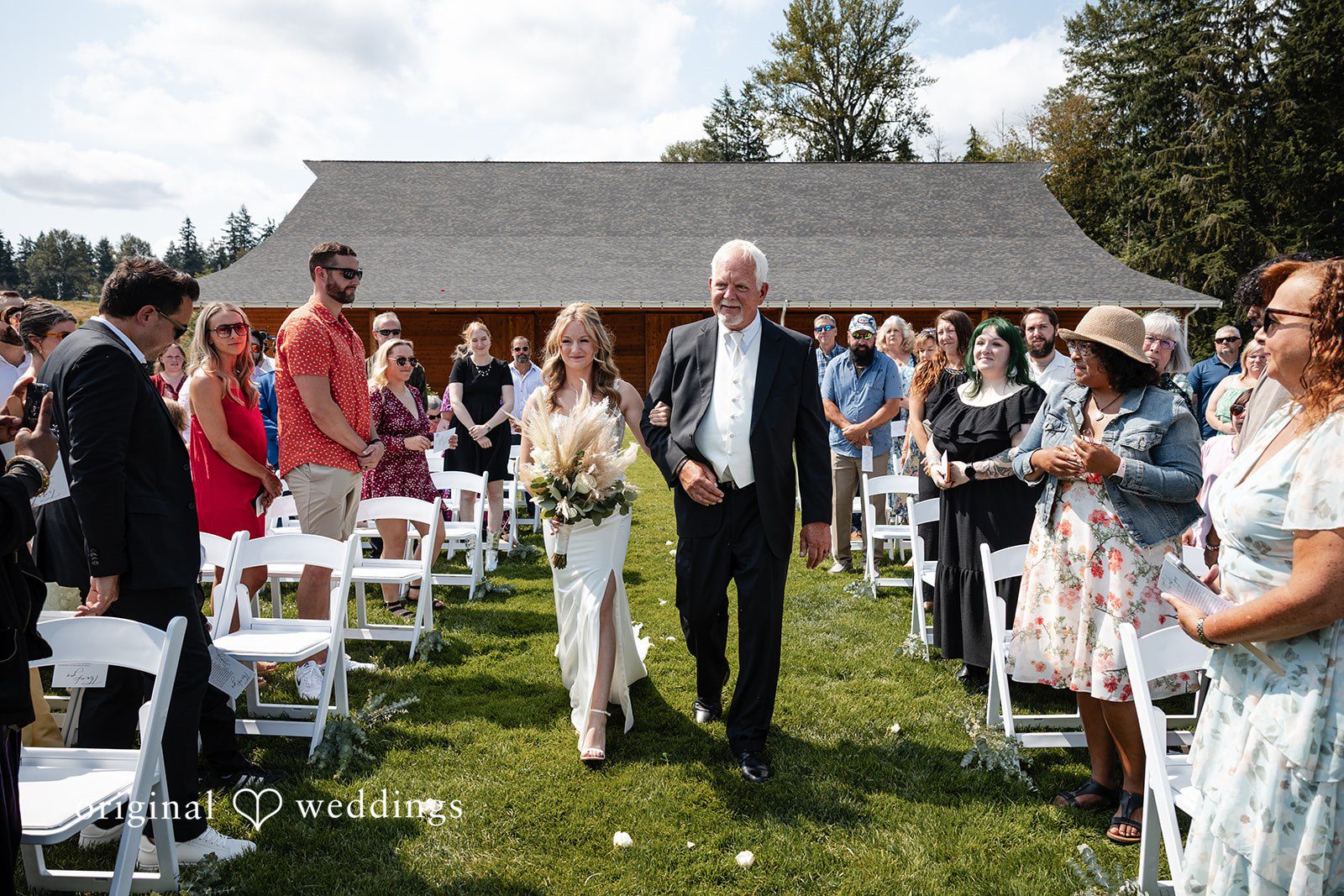 Sahvanna + Caleb Seattle Wedding Photographers at Edlynn Farm | Sahvanna & Caleb -