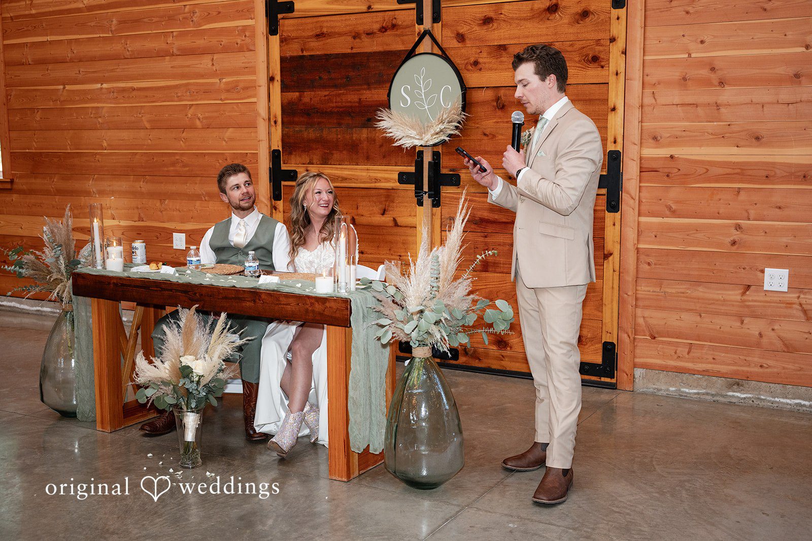 Sahvanna + Caleb Seattle Wedding Photographers at Edlynn Farm | Sahvanna & Caleb -