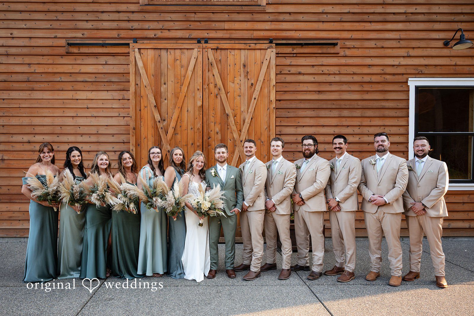 Sahvanna + Caleb Seattle Wedding Photographers at Edlynn Farm | Sahvanna & Caleb -