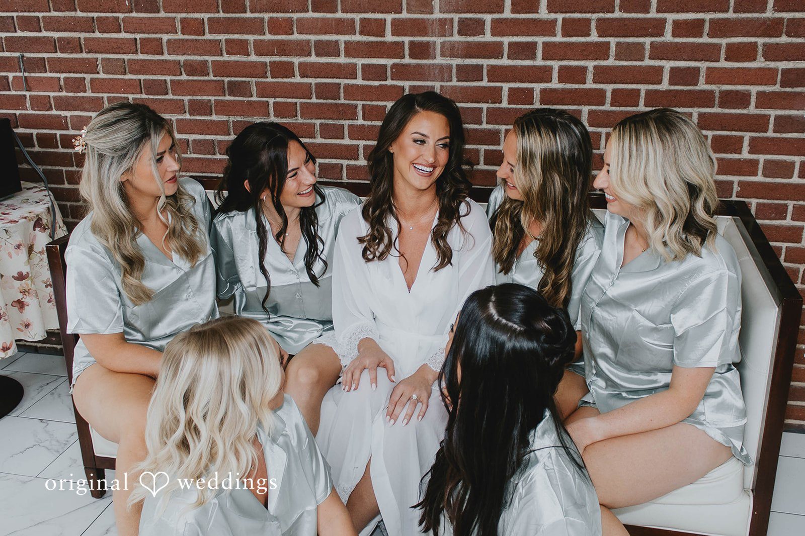 Alexa + Frank Bride and bridesmaids getting ready together