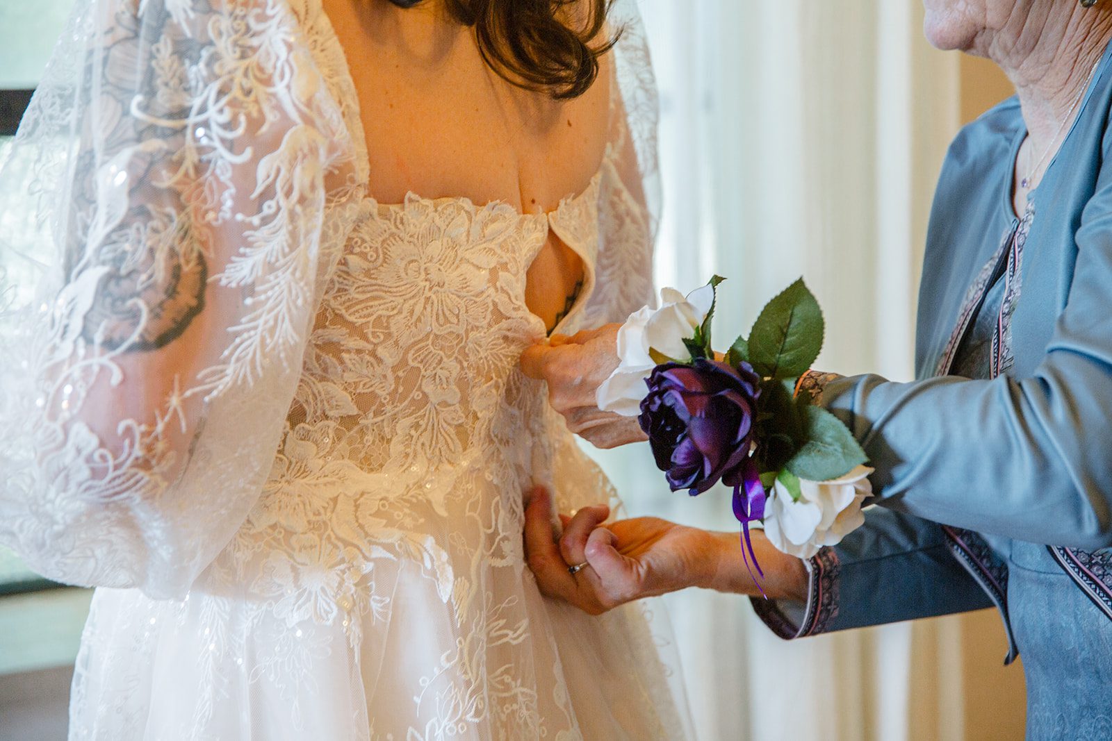 FAR Center for Contemporary Arts Wedding | Leisa & TC -