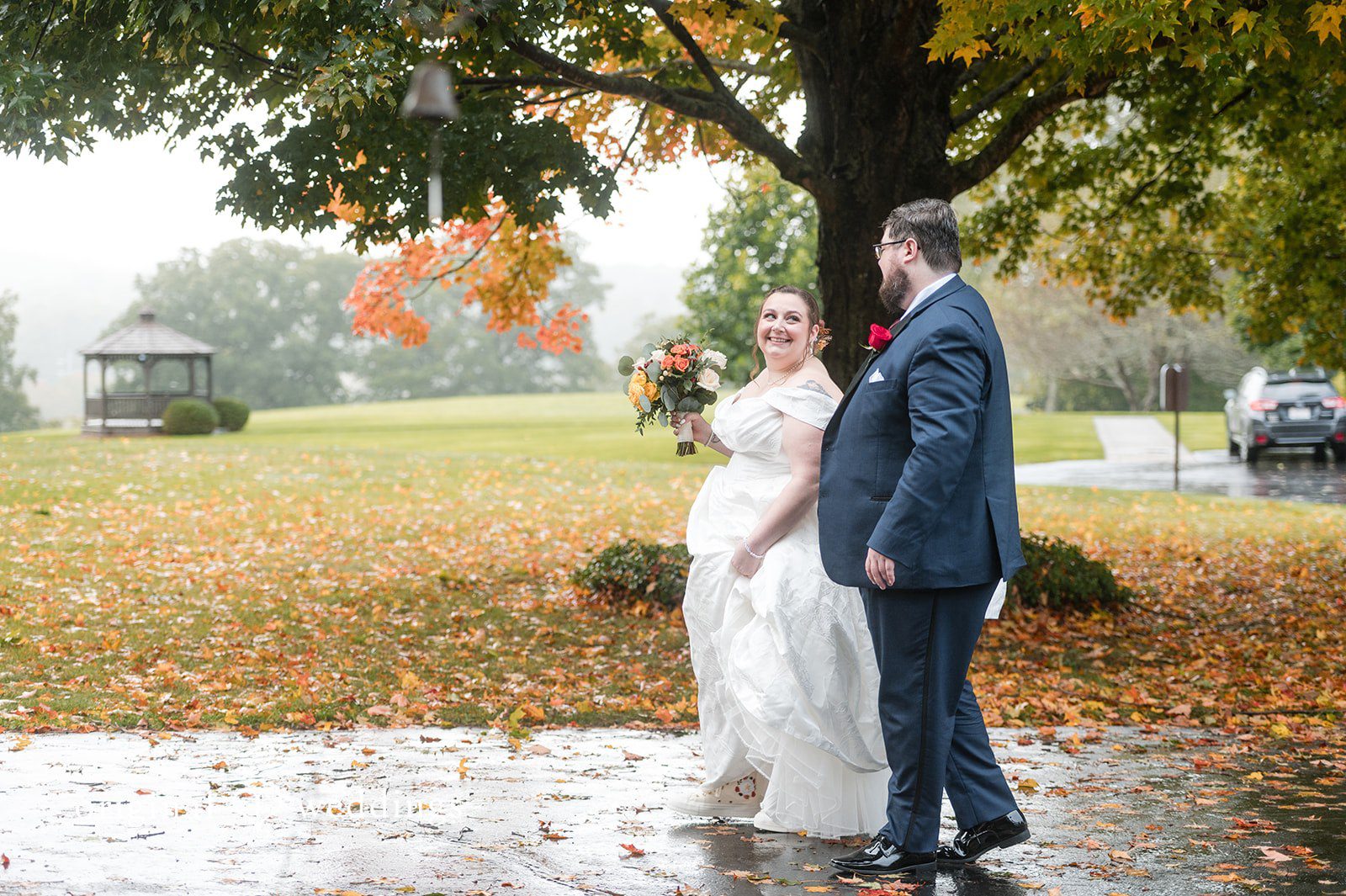 Boston Wedding Photographers at Fern Hill Barn | Andrew & Marian -