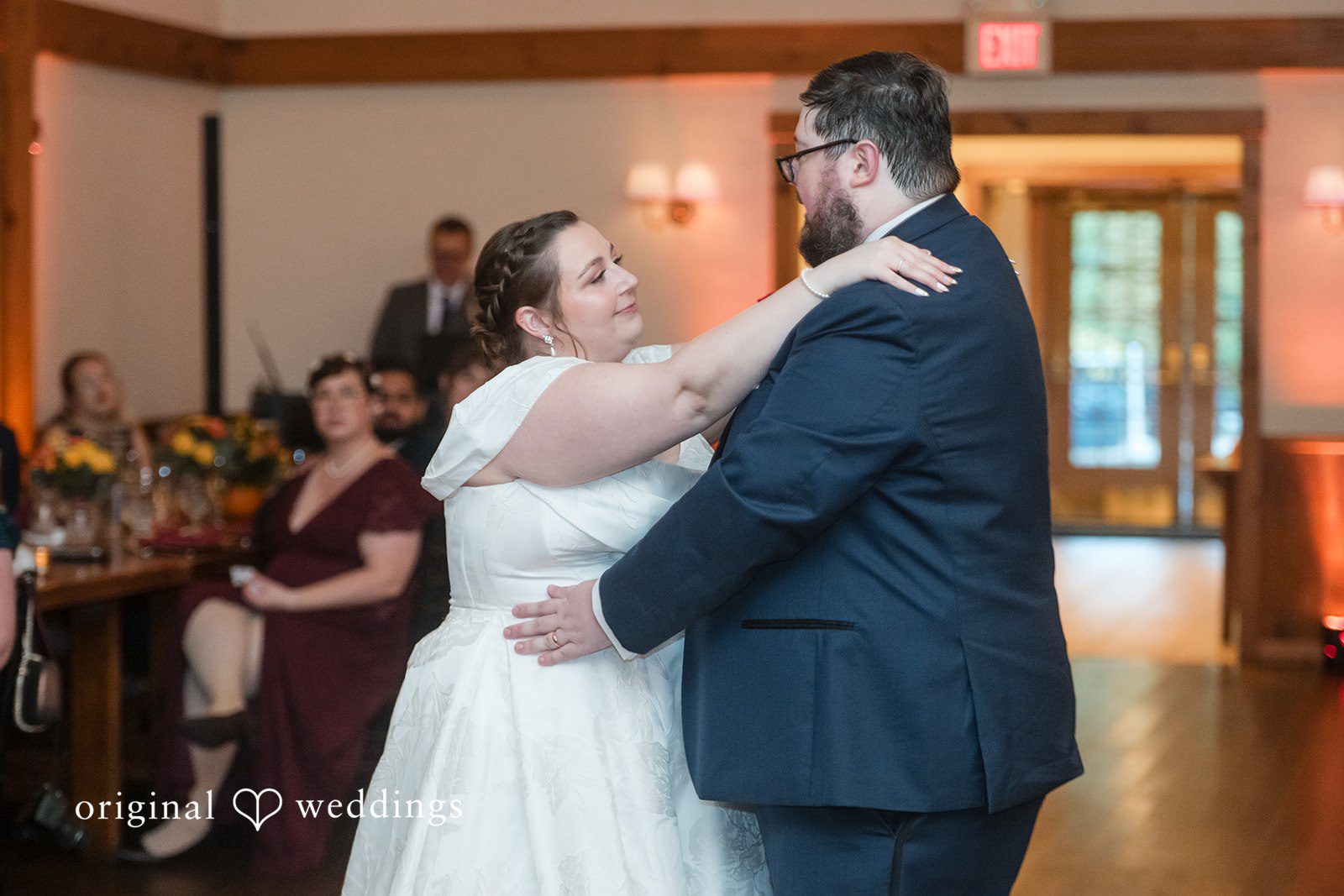 Boston Wedding Photographers at Fern Hill Barn | Andrew & Marian -