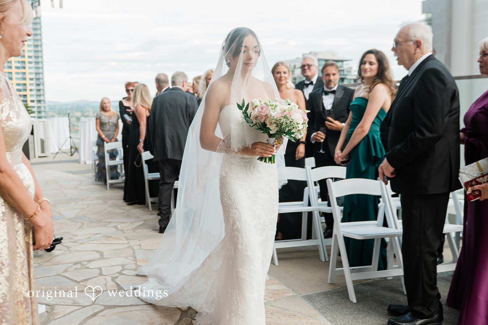 Bride arriving at the ceremony at Fleurette