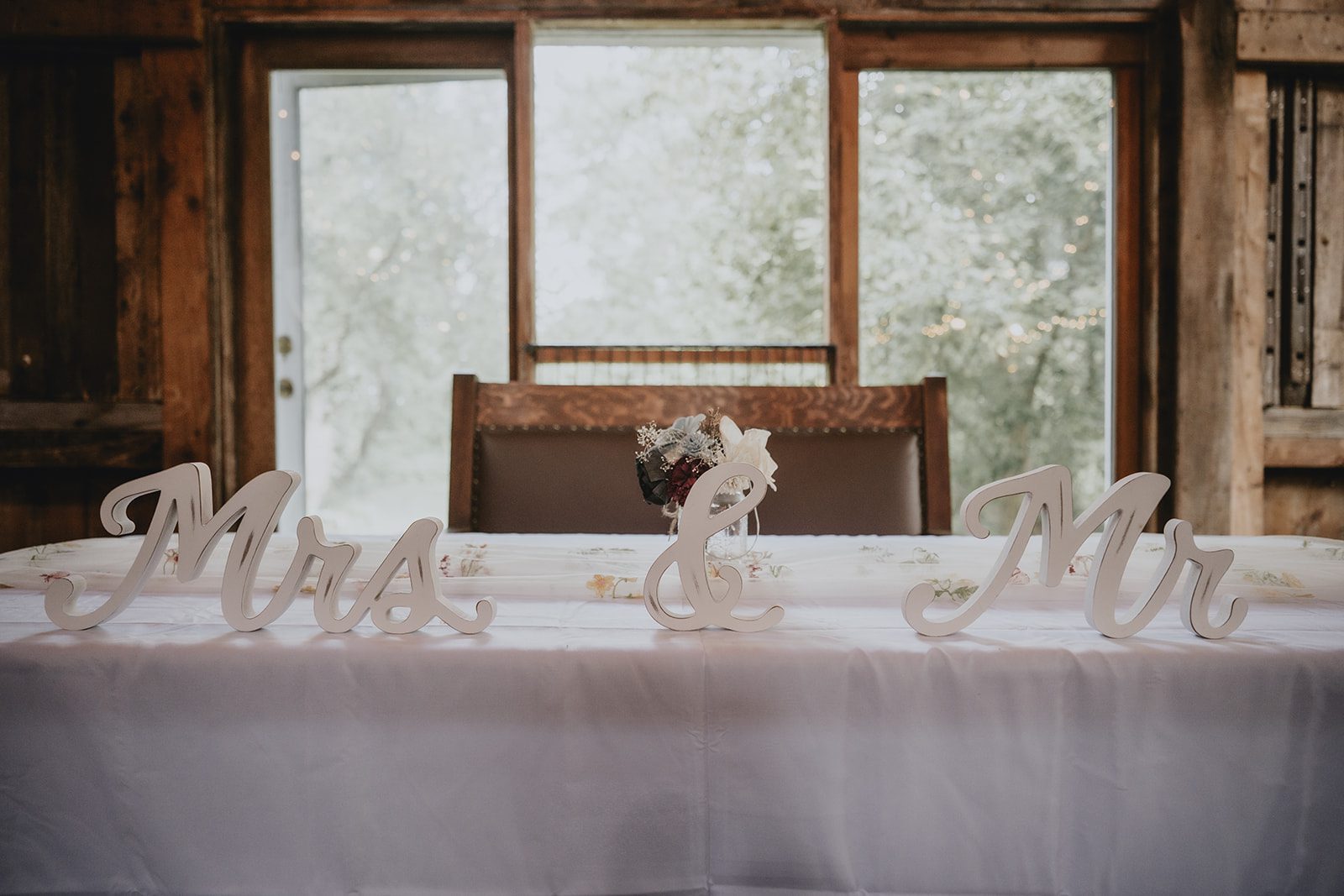 good-tree-farmstead-rustic-minneapolis-madelyn-david-madelyn-david-002-14 Good Tree Farmstead Wedding | Madelyn & David -