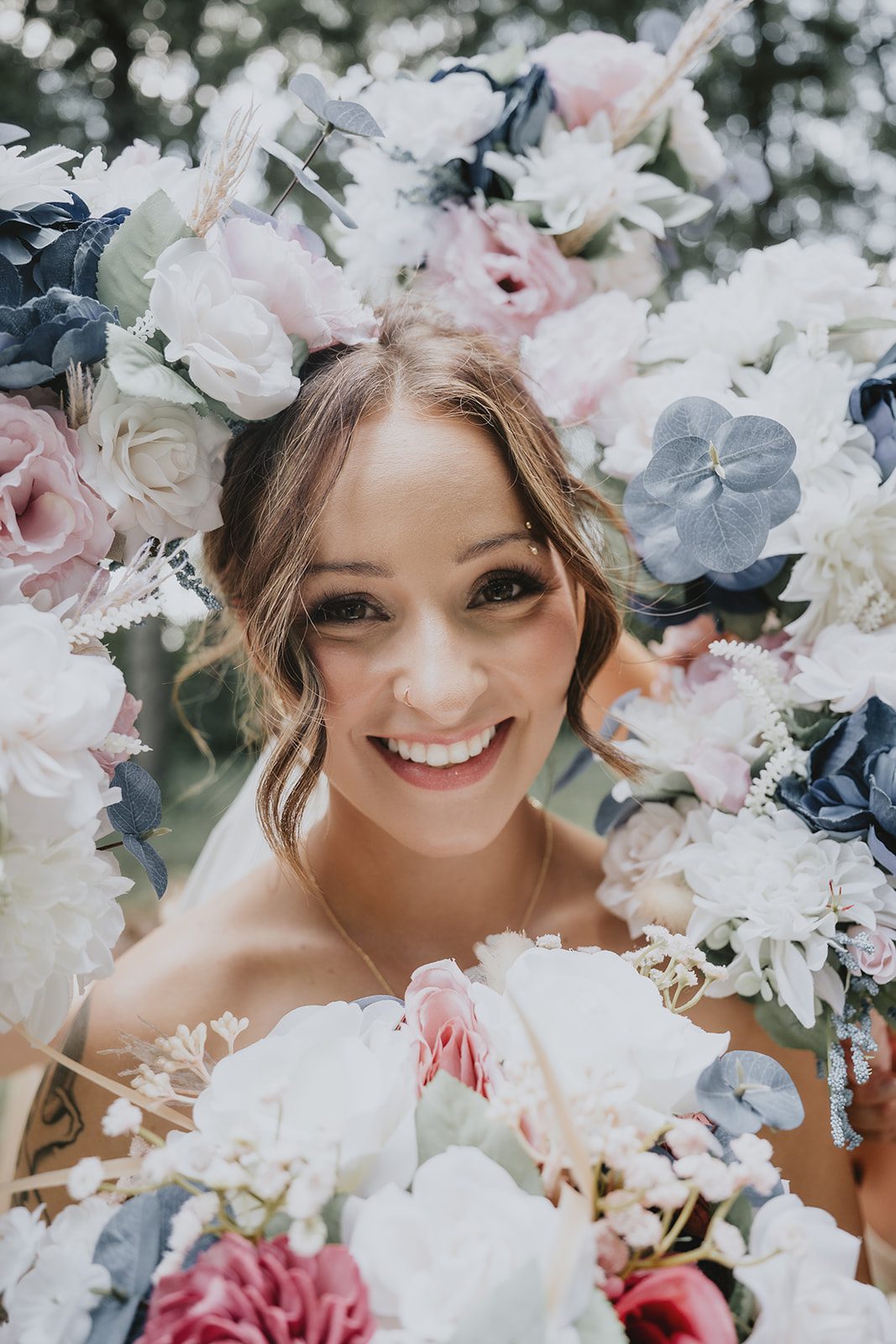 good-tree-farmstead-rustic-minneapolis-madelyn-david-madelyn-david-006-17 Good Tree Farmstead Wedding | Madelyn & David -