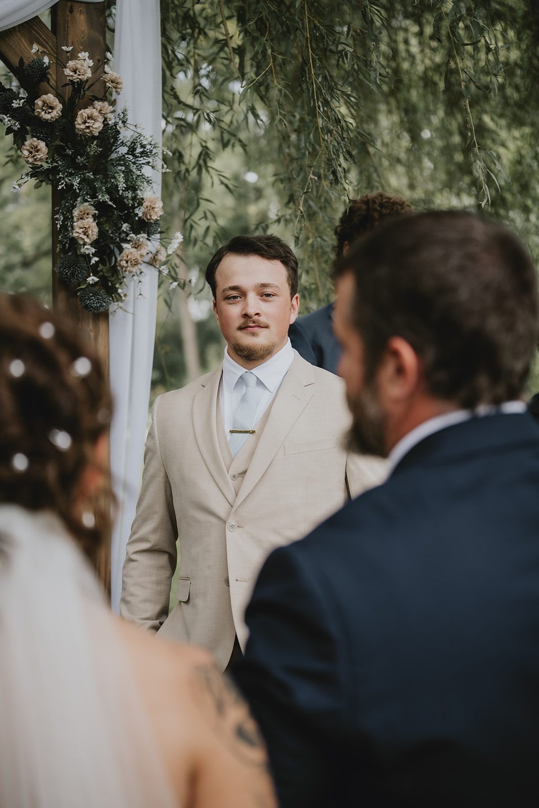 good-tree-farmstead-rustic-minneapolis-madelyn-david-madelyn-david-011-31 Good Tree Farmstead Wedding | Madelyn & David -