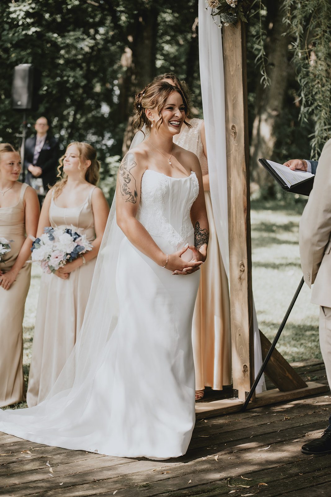 good-tree-farmstead-rustic-minneapolis-madelyn-david-madelyn-david-014-12 Good Tree Farmstead Wedding | Madelyn & David -