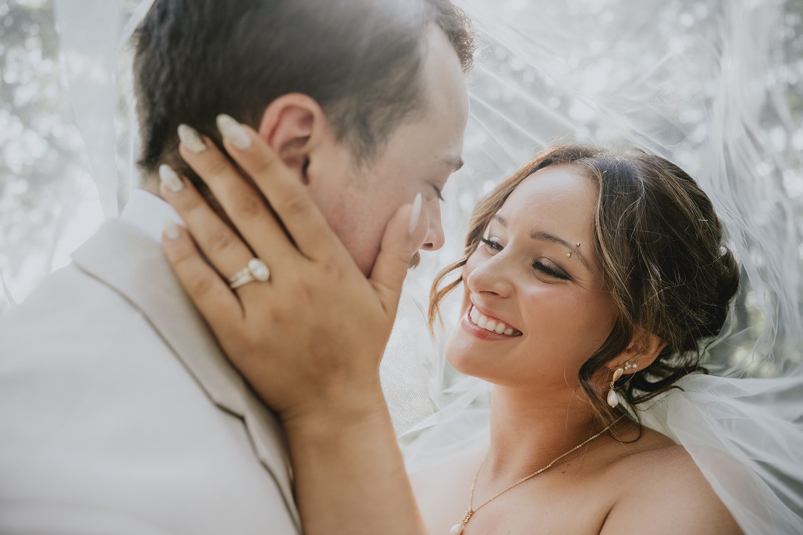 good-tree-farmstead-rustic-minneapolis-madelyn-david-madelyn-david-021-10 Good Tree Farmstead Wedding | Madelyn & David -