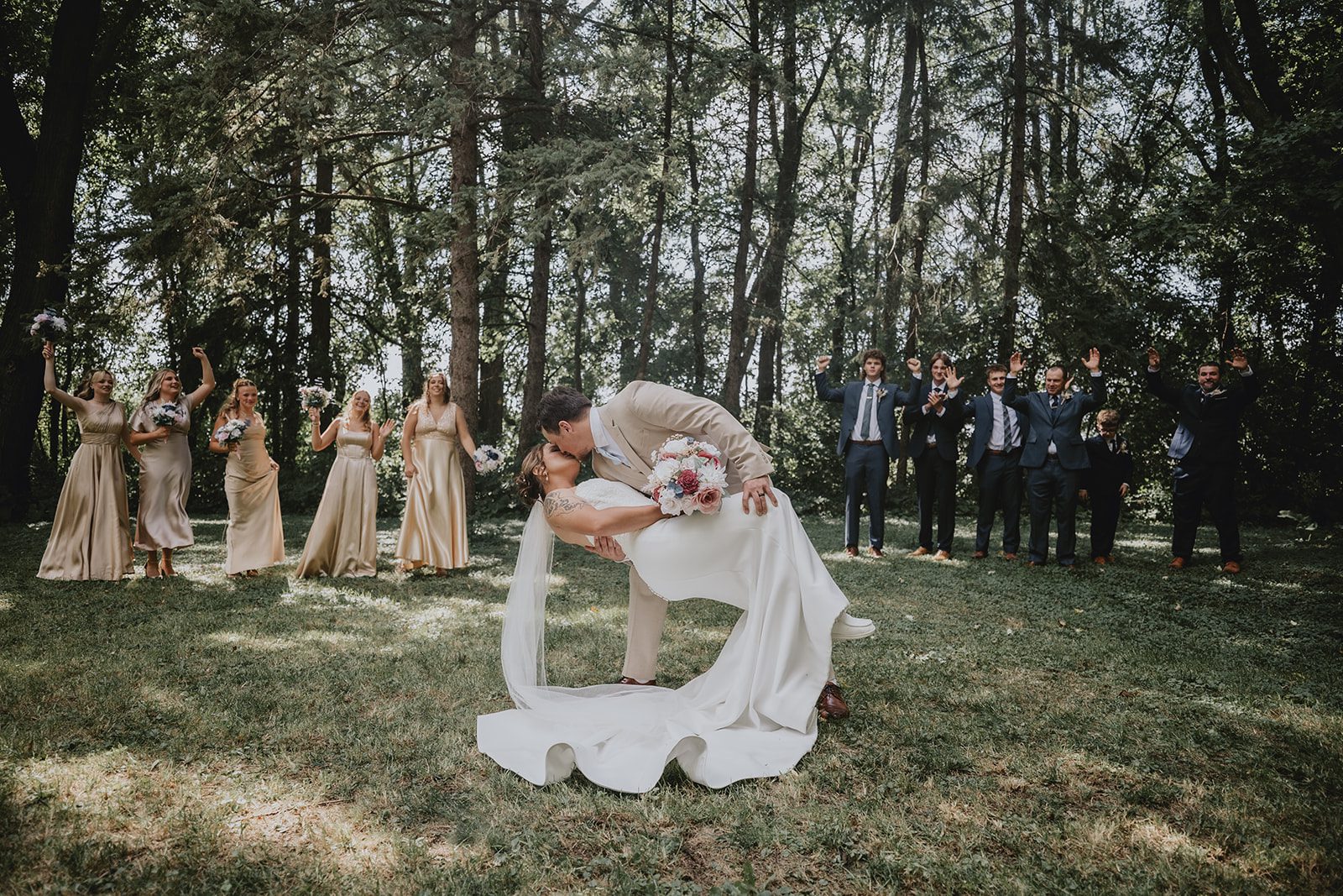 good-tree-farmstead-rustic-minneapolis-madelyn-david-madelyn-david-030-16 Good Tree Farmstead Wedding | Madelyn & David -