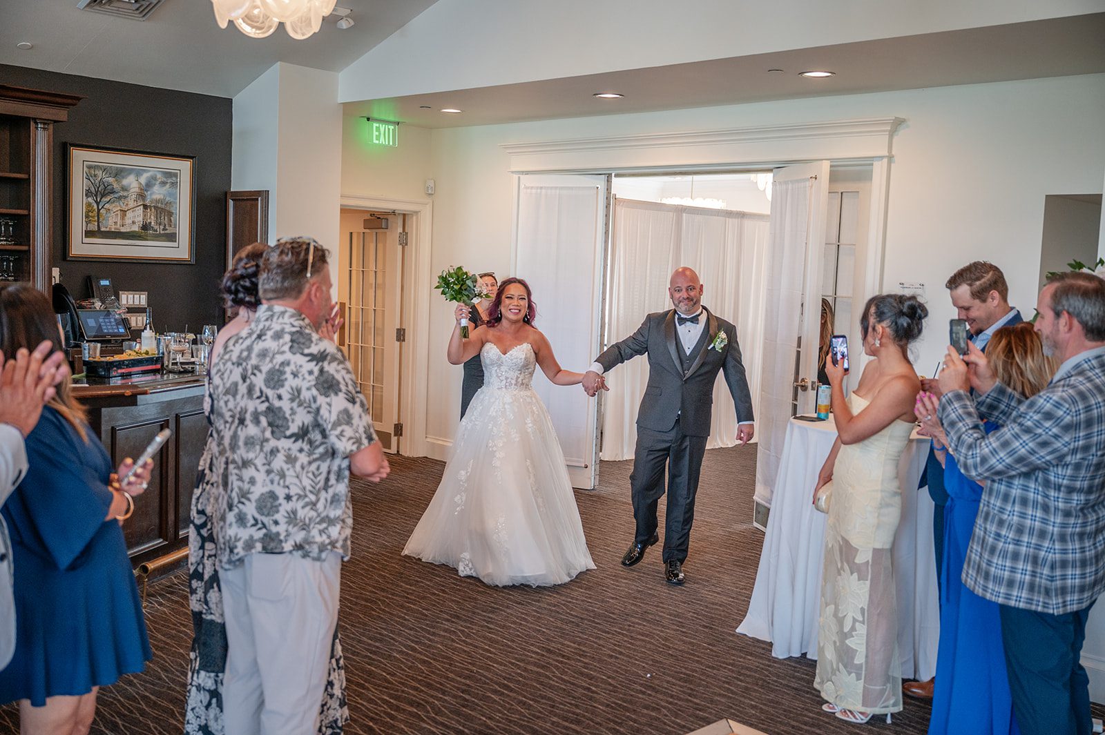 harbor-lights-timeless-providence-feng-donald-p047-02 Guests dancing at the reception