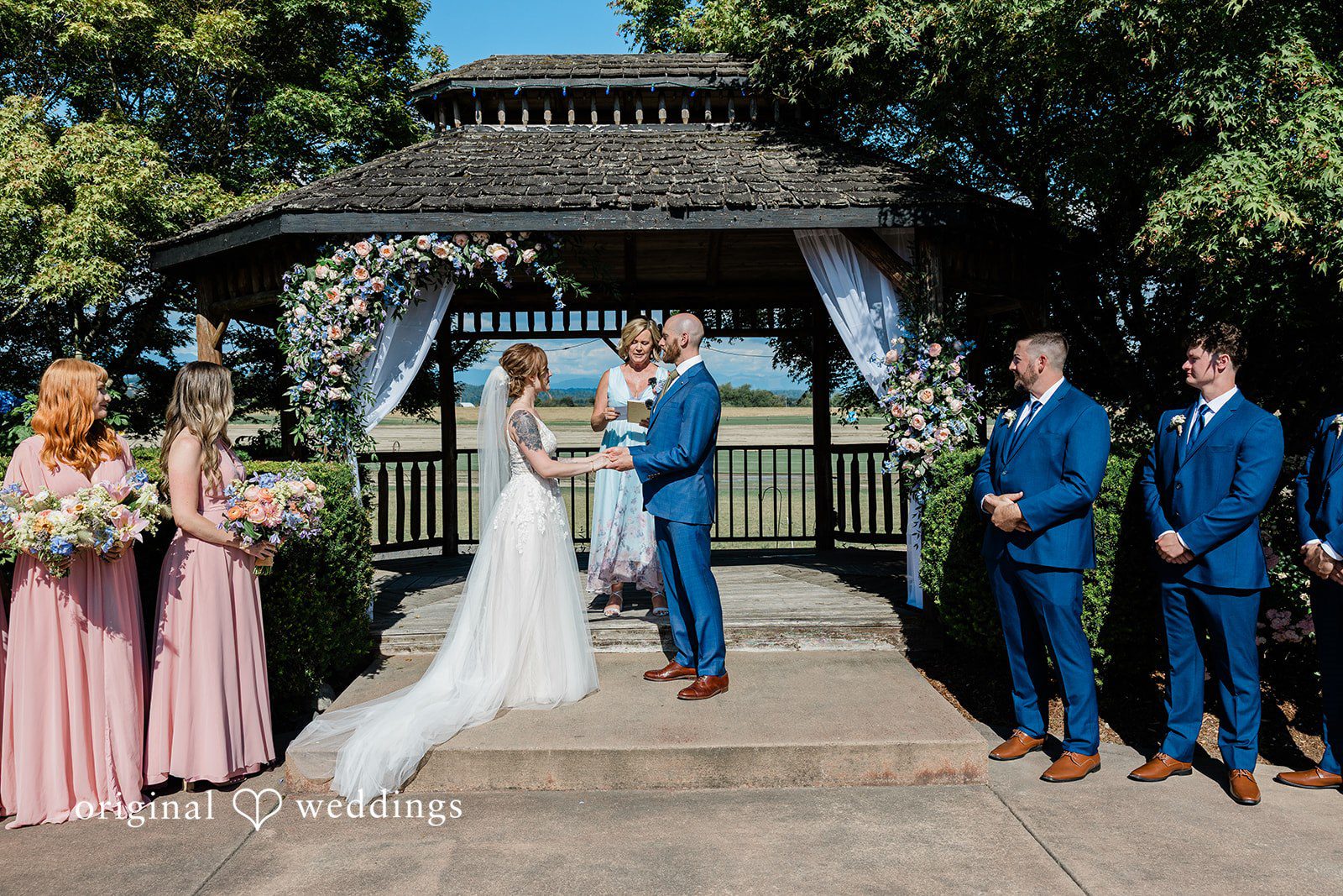 Megan + Kevin Seattle Wedding Photographers at Hidden Meadows | Megan & Kevin -