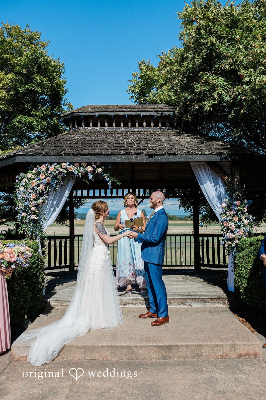 Megan + Kevin Seattle Wedding Photographers at Hidden Meadows | Megan & Kevin -