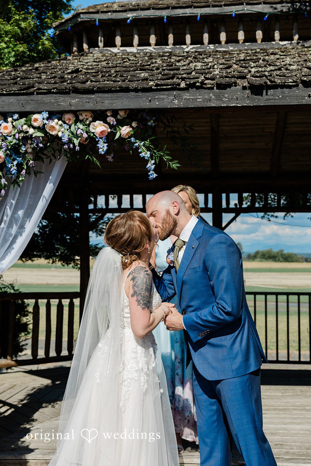 Megan + Kevin Seattle Wedding Photographers at Hidden Meadows | Megan & Kevin -