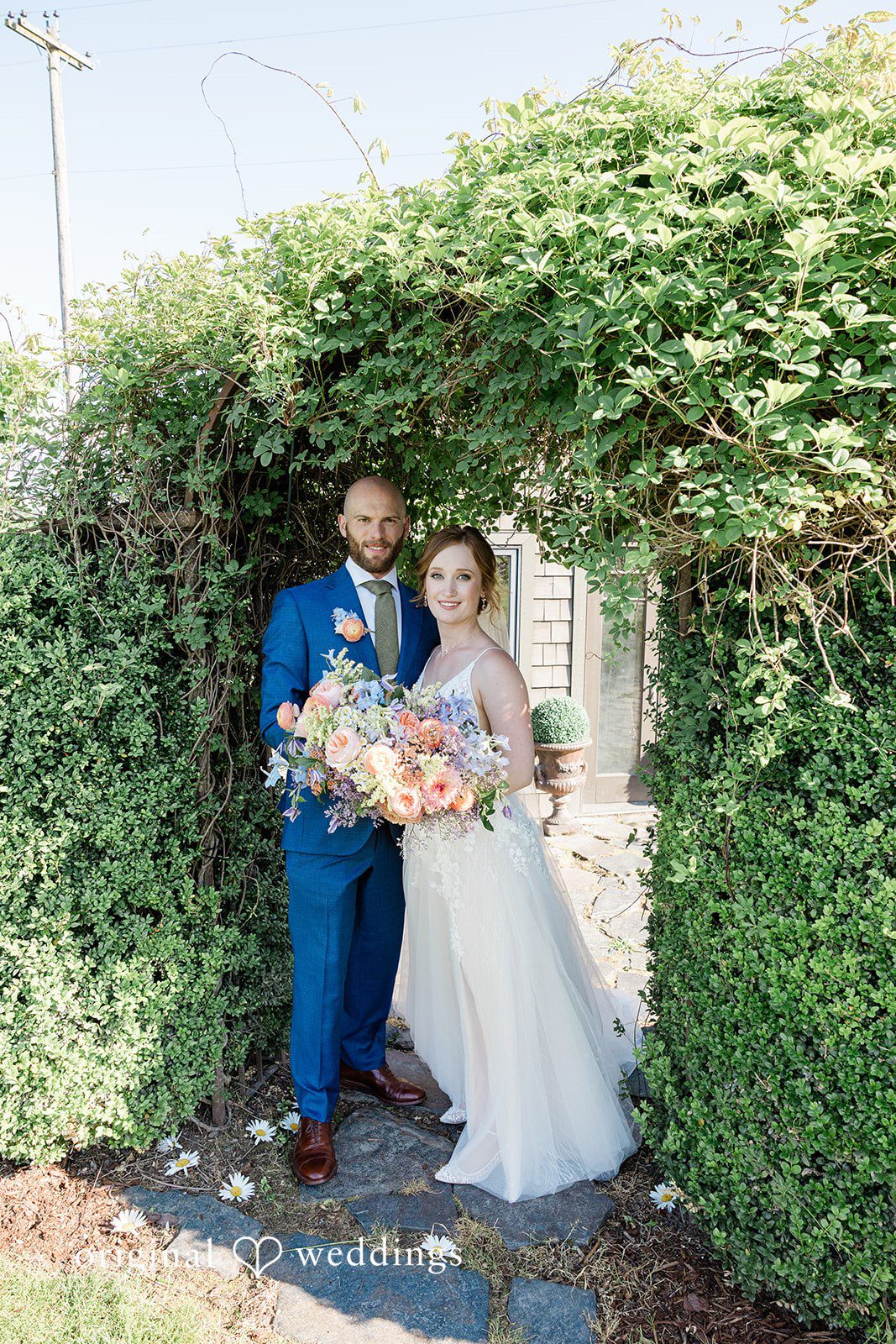 Megan + Kevin Seattle Wedding Photographers at Hidden Meadows | Megan & Kevin -