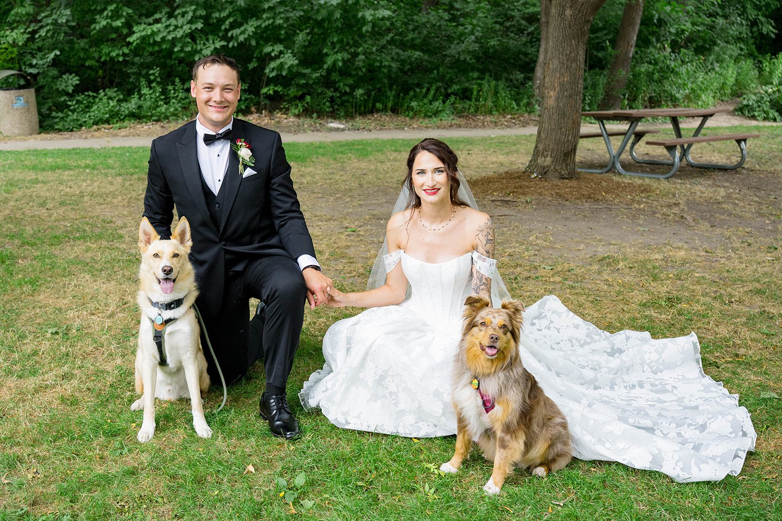 hubbard-park-lodge-timeless-milwaukee-dakota-evan-dakota-evan-025-41 Hubbard Park Lodge Wedding | Dakota & Evan -