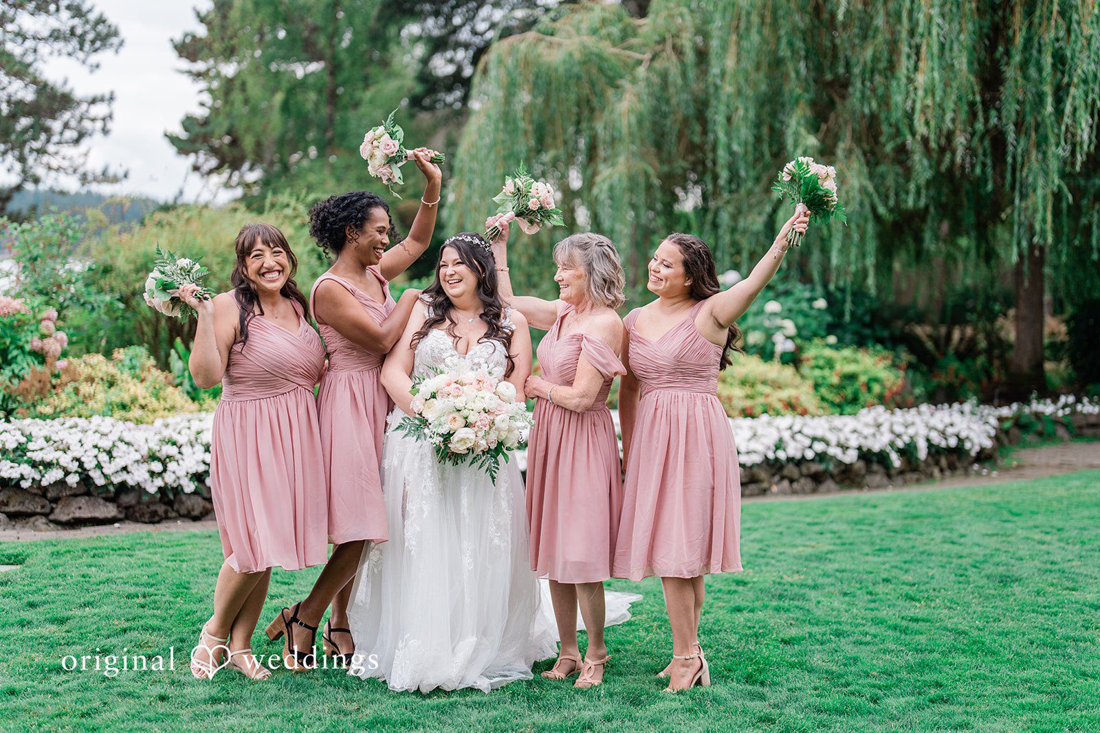 Phoebe + Devin Seattle Wedding Photographers at Kiana Lodge | Phoebe & Devin -