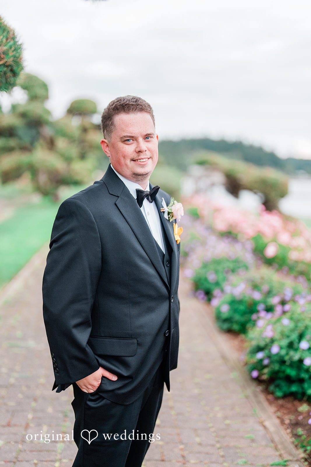 Phoebe + Devin Seattle Wedding Photographers at Kiana Lodge | Phoebe & Devin -