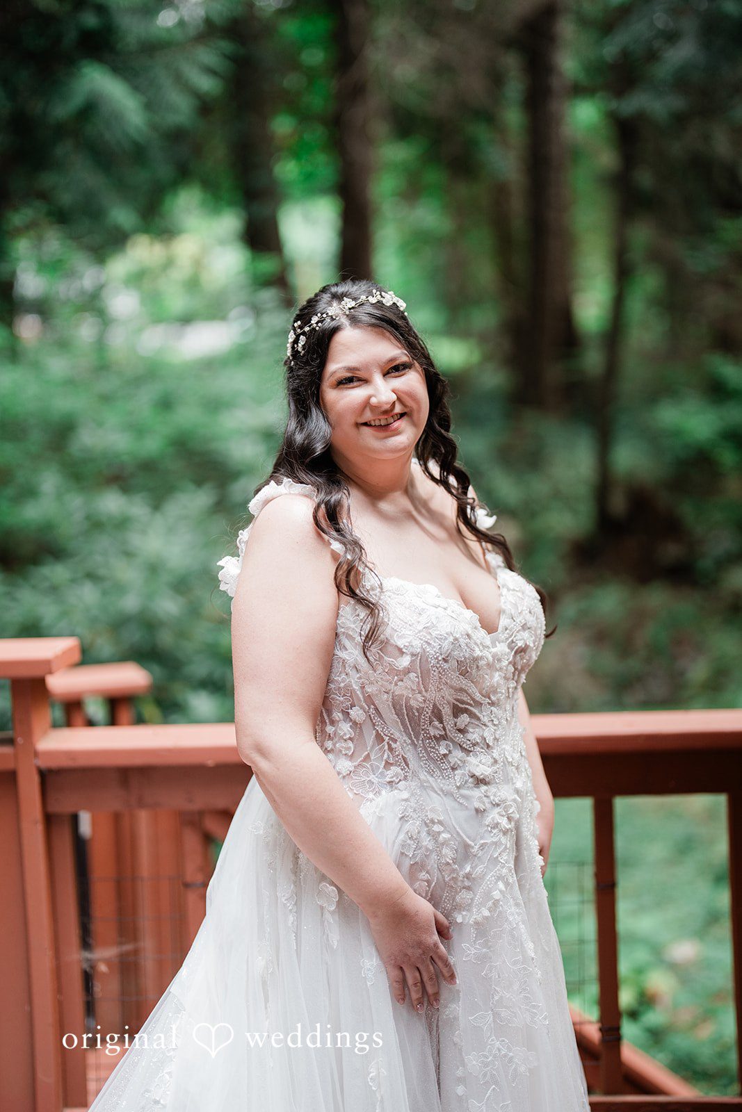 Phoebe + Devin Seattle Wedding Photographers at Kiana Lodge | Phoebe & Devin -