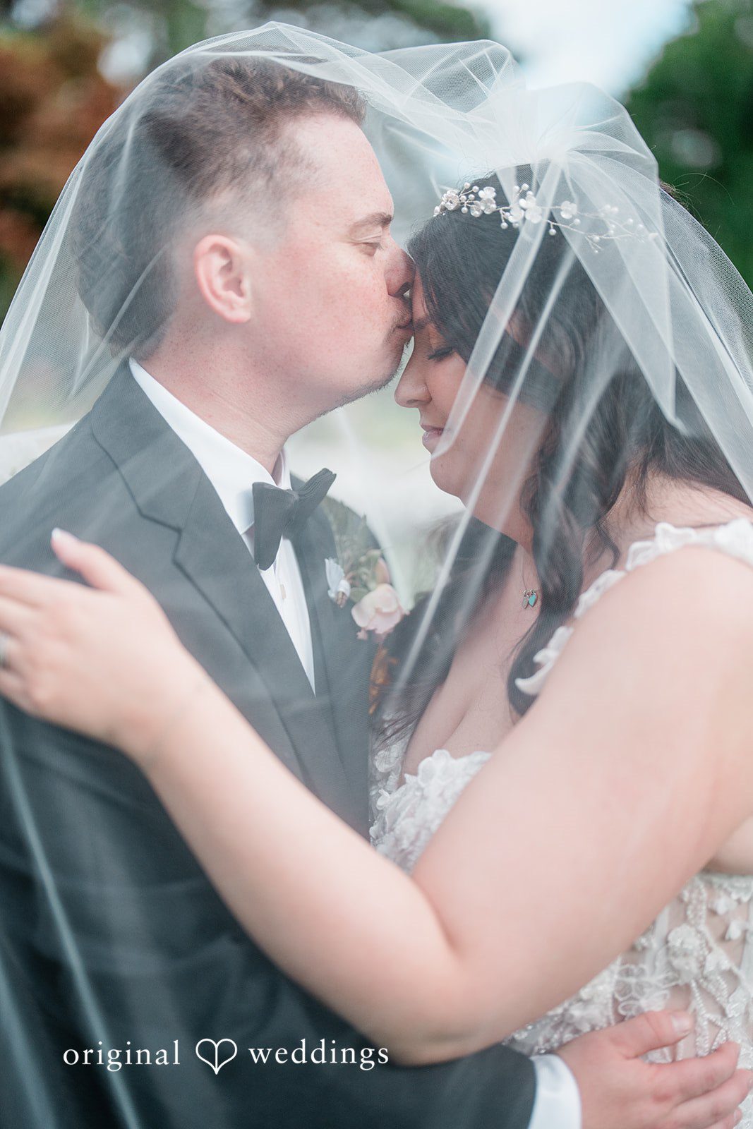 Phoebe + Devin Seattle Wedding Photographers at Kiana Lodge | Phoebe & Devin -