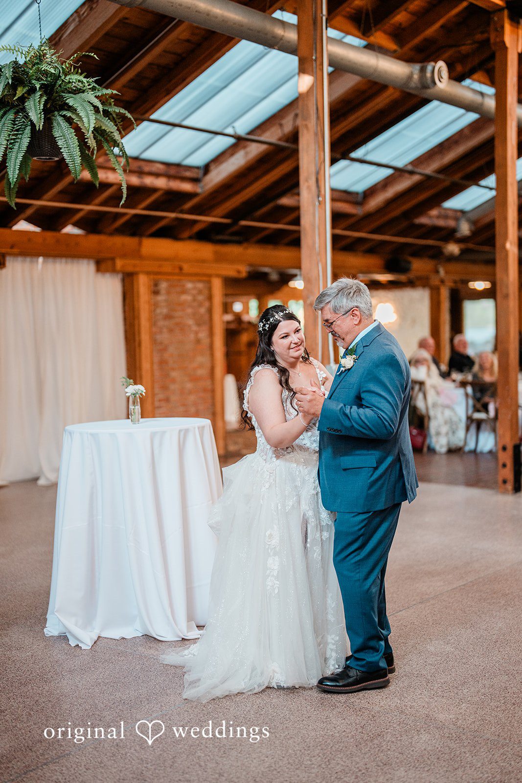 Phoebe + Devin Seattle Wedding Photographers at Kiana Lodge | Phoebe & Devin -