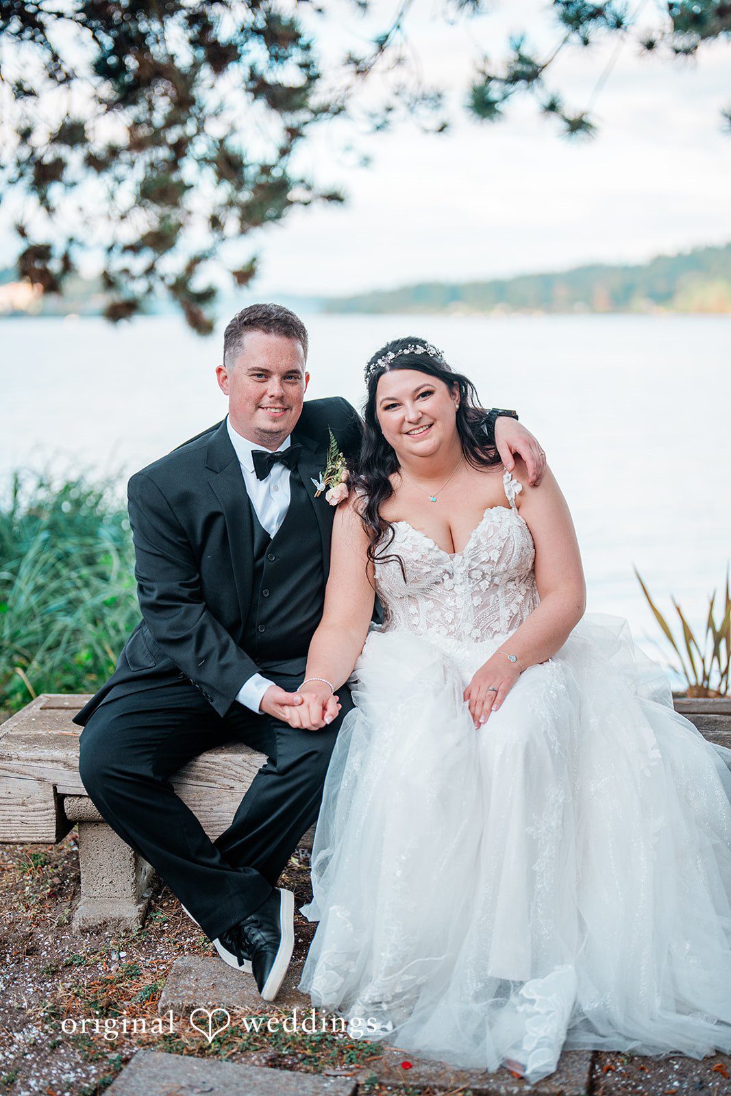 Phoebe + Devin Seattle Wedding Photographers at Kiana Lodge | Phoebe & Devin -