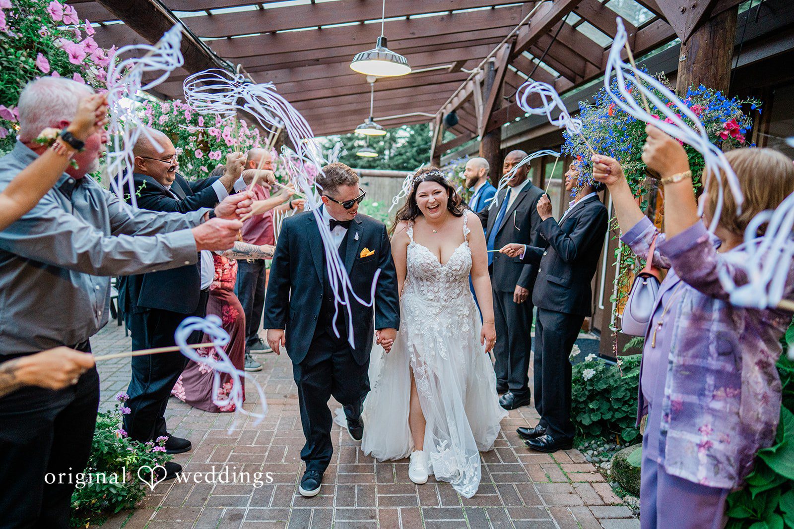Phoebe + Devin Seattle Wedding Photographers at Kiana Lodge | Phoebe & Devin -