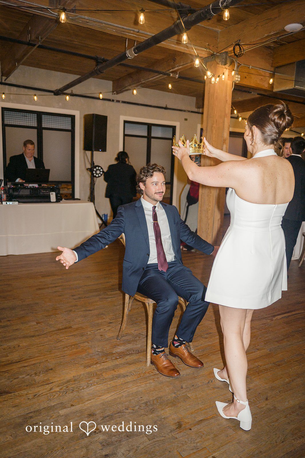 Michael + Haley Guests dancing and having fun