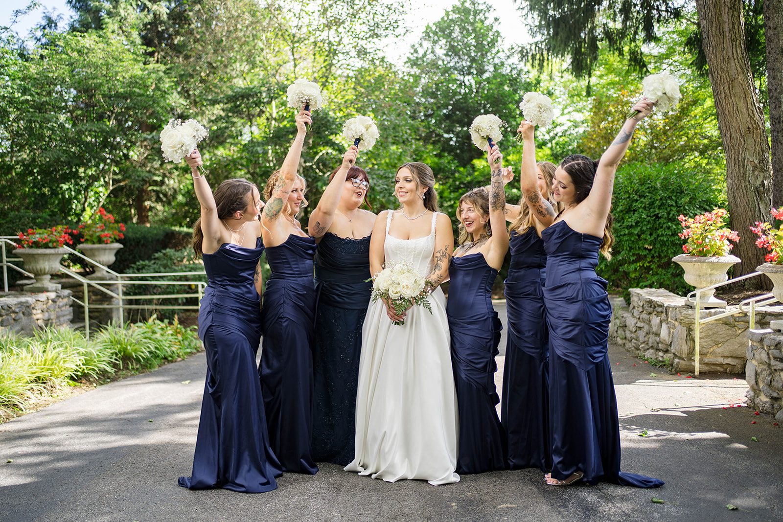 linwood-estate-timeless-baltimore-autumn-dylan-012-48 Bride laughing with her bridesmaids
