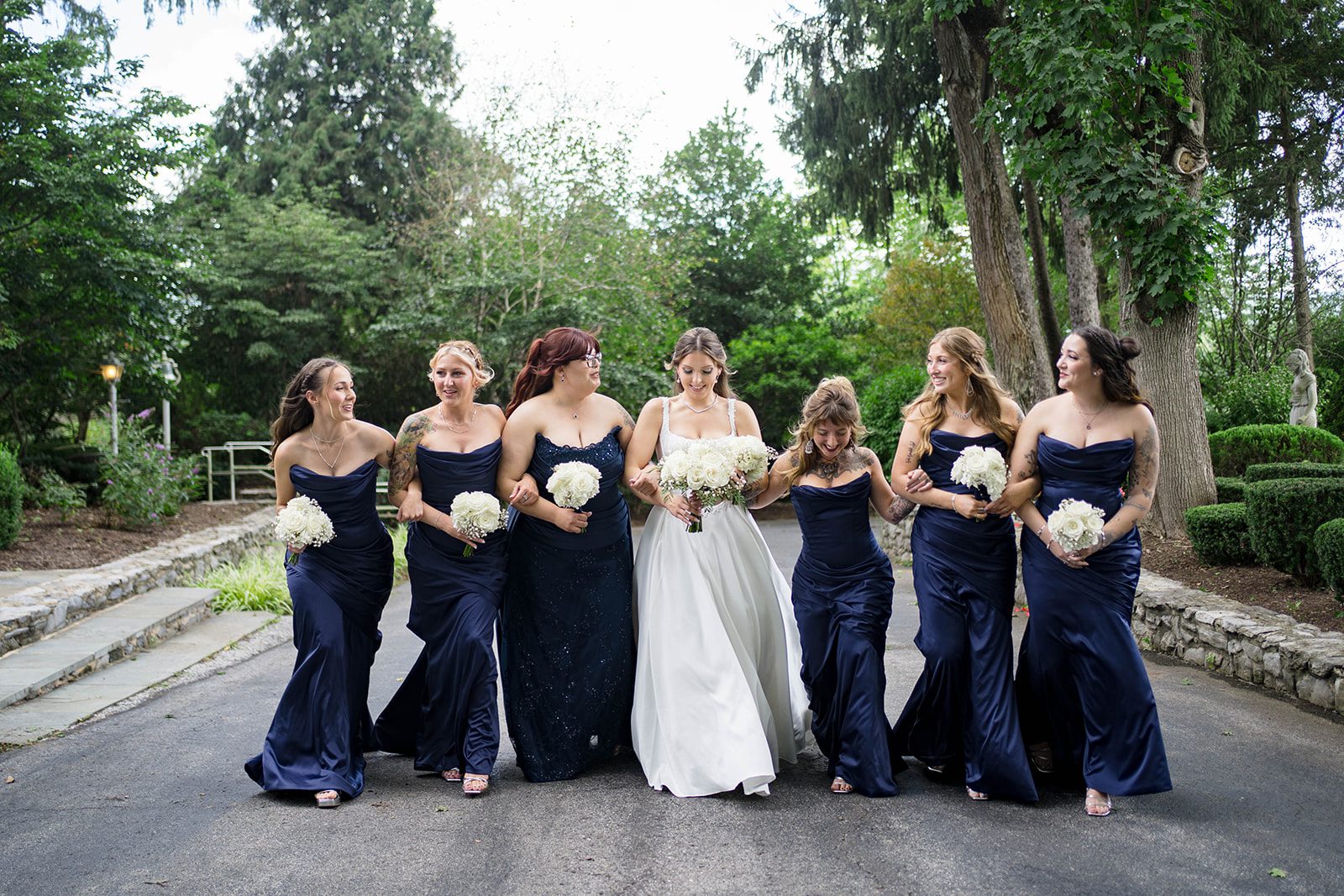 linwood-estate-timeless-baltimore-autumn-dylan-014-39 Bride and bridesmaids on the lawn