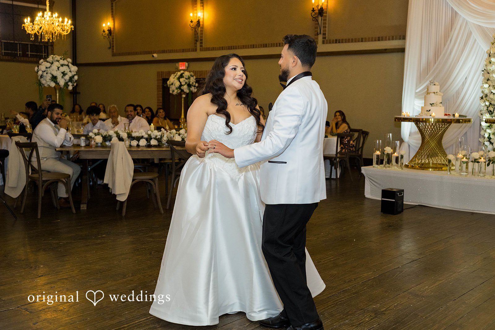 September 12, 2026 – Sierra & Arturo – (ID-4123) Bride and groom sharing their first dance