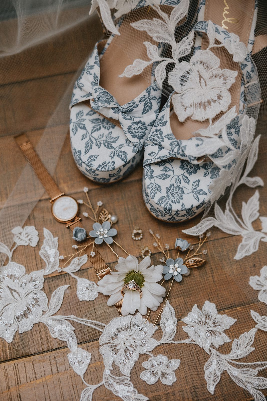 Bridal shoes and lace details Bridal shoes and lace details