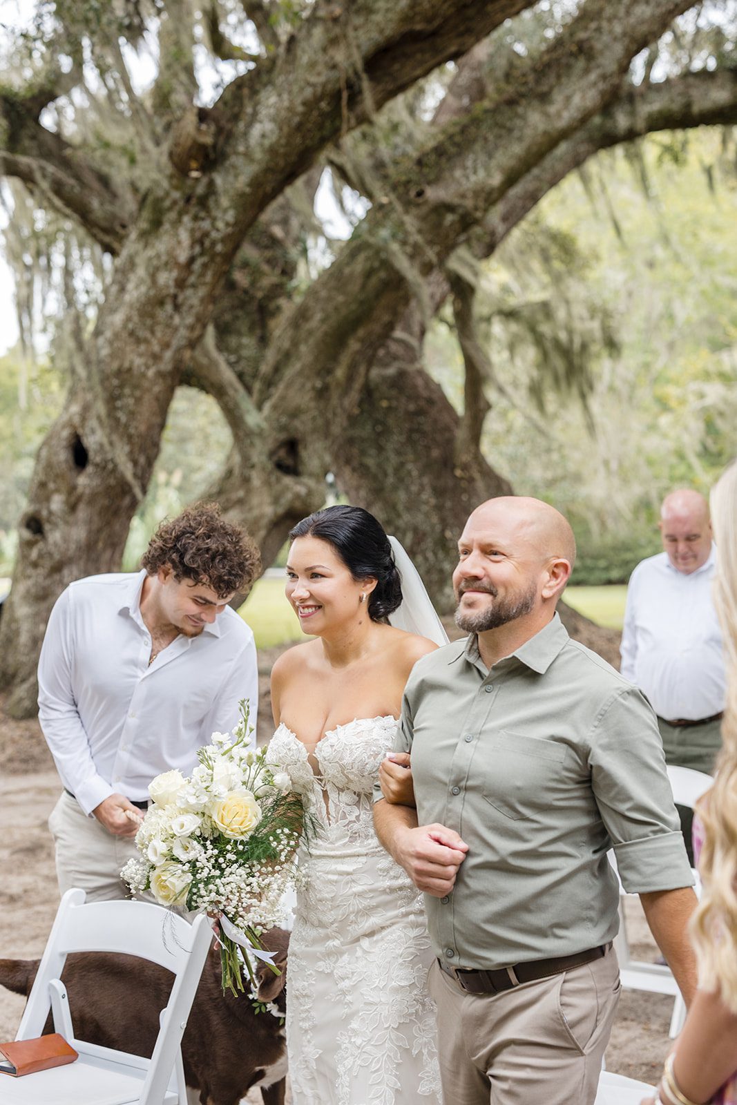 magnolia-plantation-and-gardens-timeless-charleston-haily-mackie-haily-mackie-019-09 Magnolia Plantation and Gardens Wedding | Haily & Mackie -