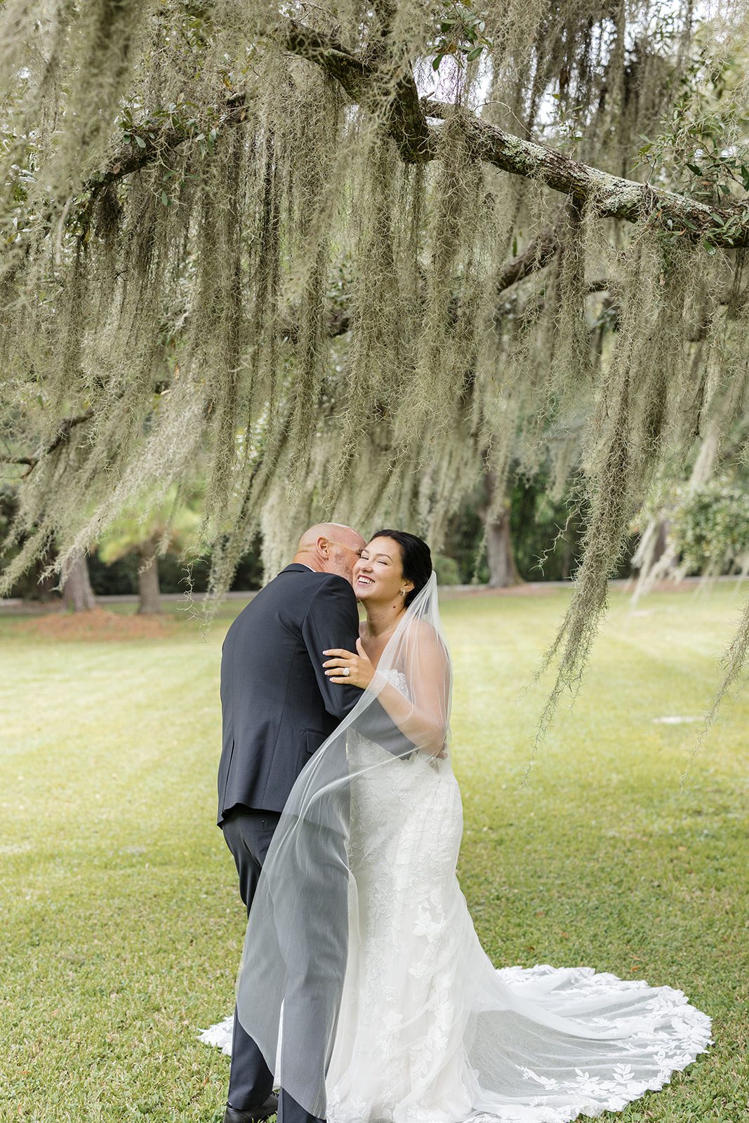 magnolia-plantation-and-gardens-timeless-charleston-haily-mackie-haily-mackie-032-16 Magnolia Plantation and Gardens Wedding | Haily & Mackie -