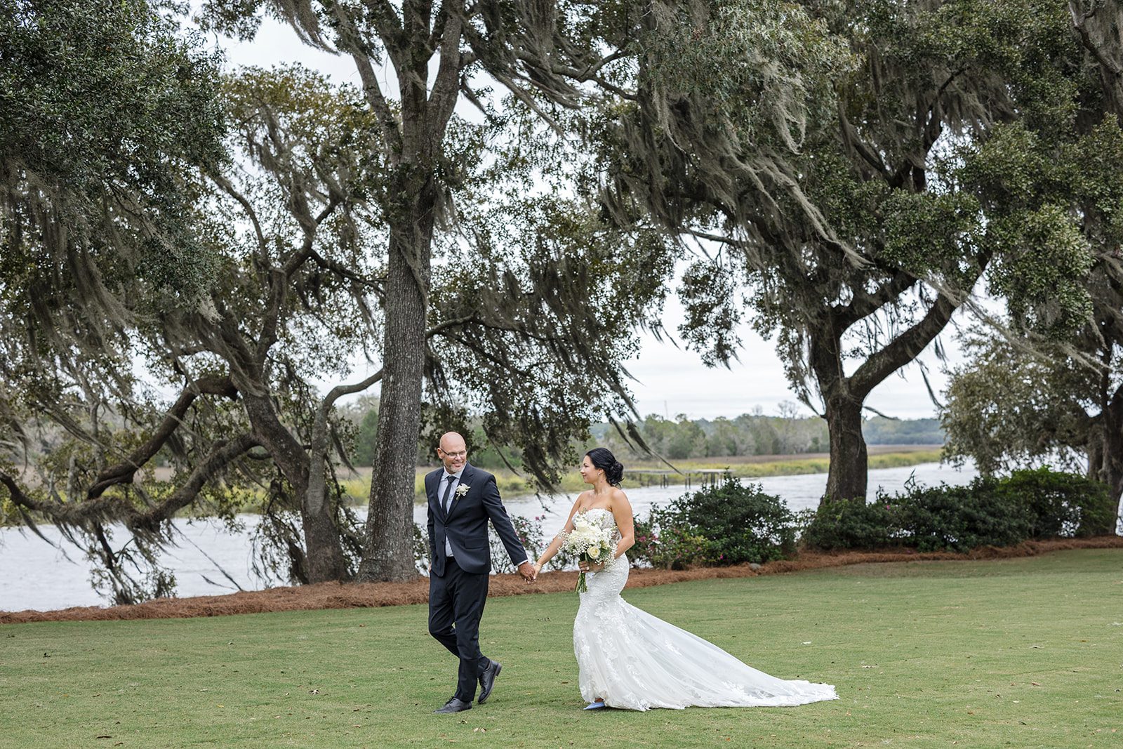 magnolia-plantation-and-gardens-timeless-charleston-haily-mackie-haily-mackie-035-15 Magnolia Plantation and Gardens Wedding | Haily & Mackie -