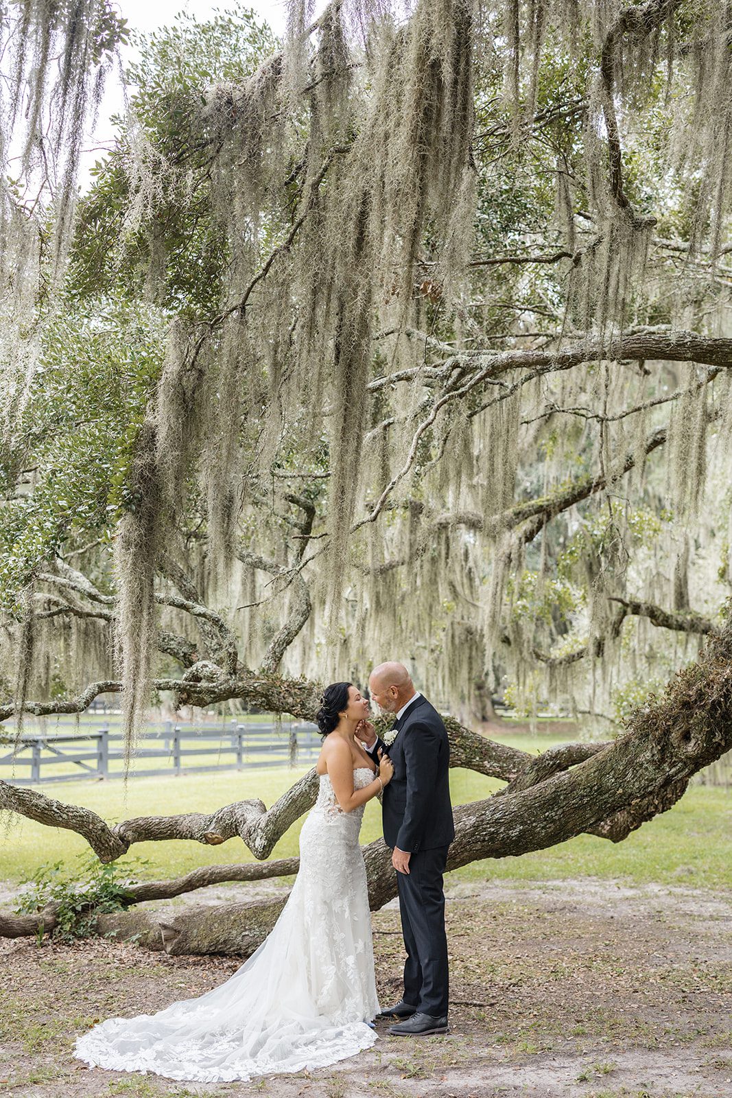 magnolia-plantation-and-gardens-timeless-charleston-haily-mackie-haily-mackie-042-40 Magnolia Plantation and Gardens Wedding | Haily & Mackie -