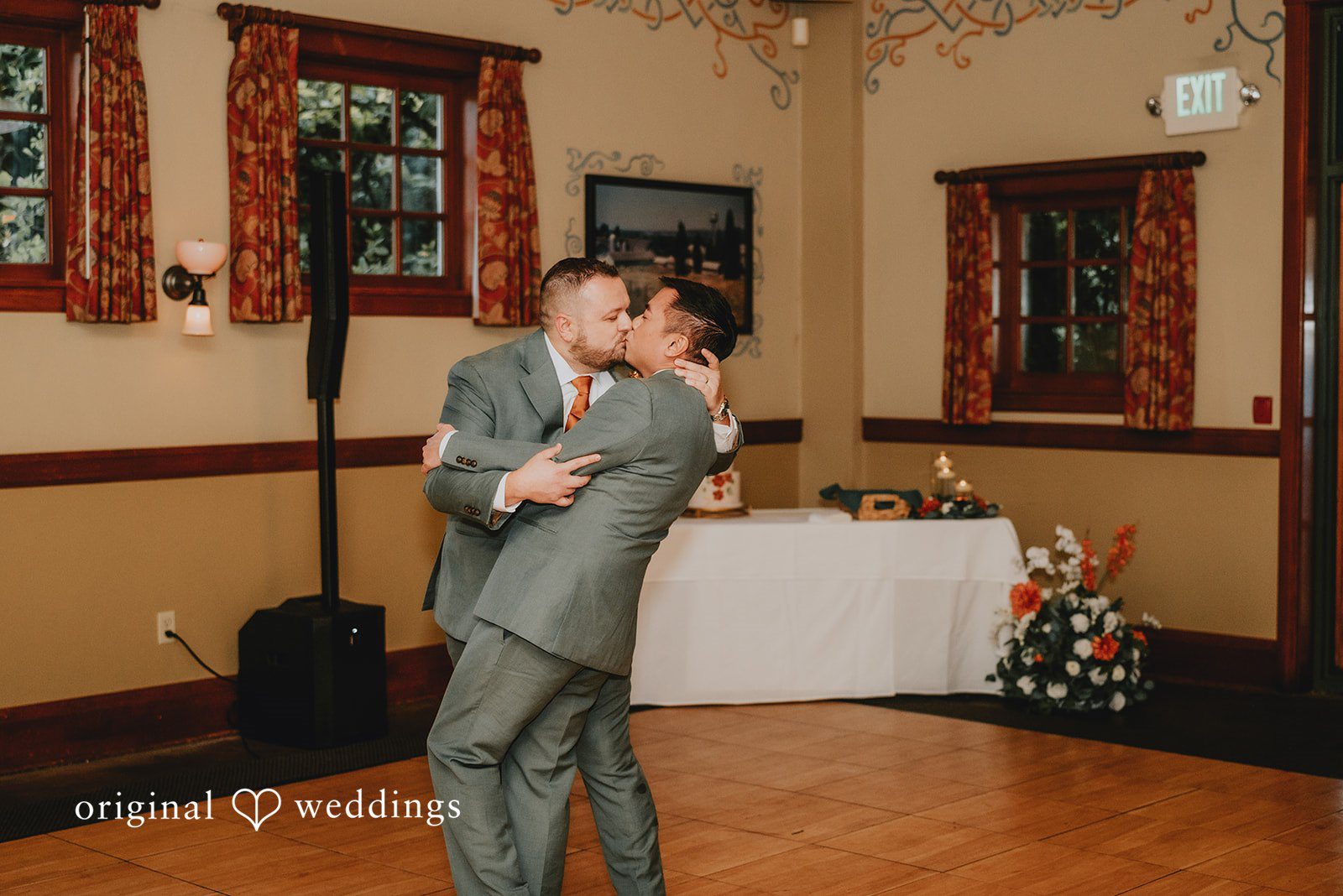 Benjamin + Tuan Couple sharing their first dance at McMenamins Edgefield