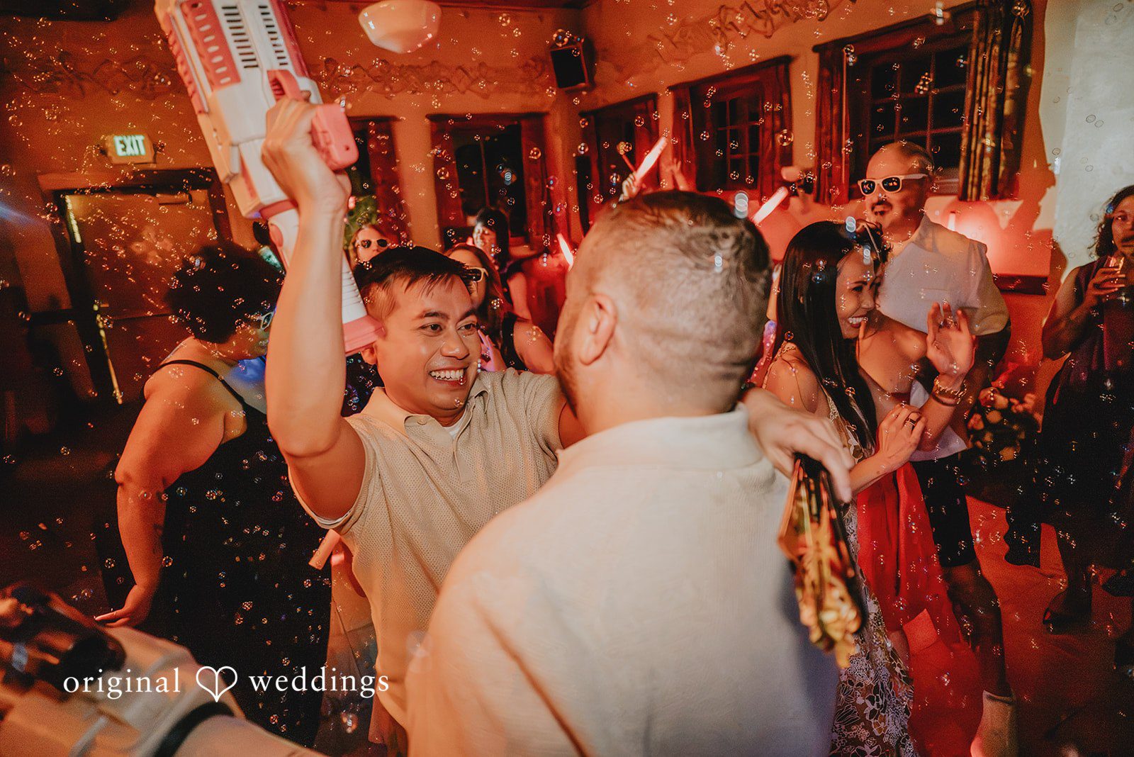 Benjamin + Tuan Guests singing and dancing late into the night