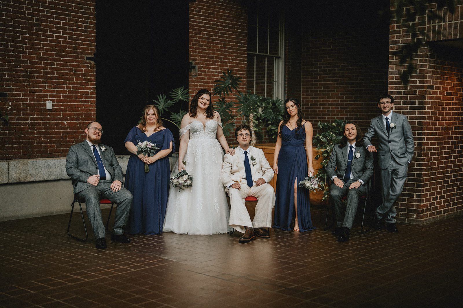 mechanics-hall-rustic-boston-brenna-walter-038-17 Full wedding party by the brick wall