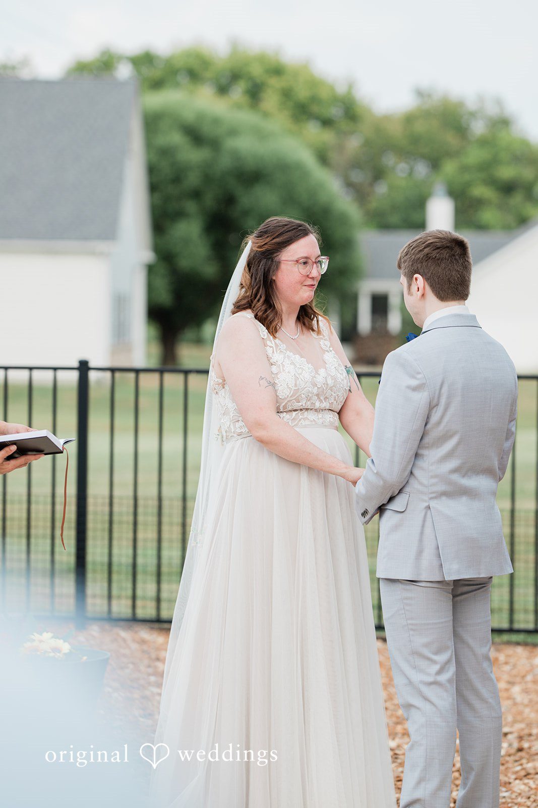 Nicole + Corey A beautiful Missouri backyard wedding