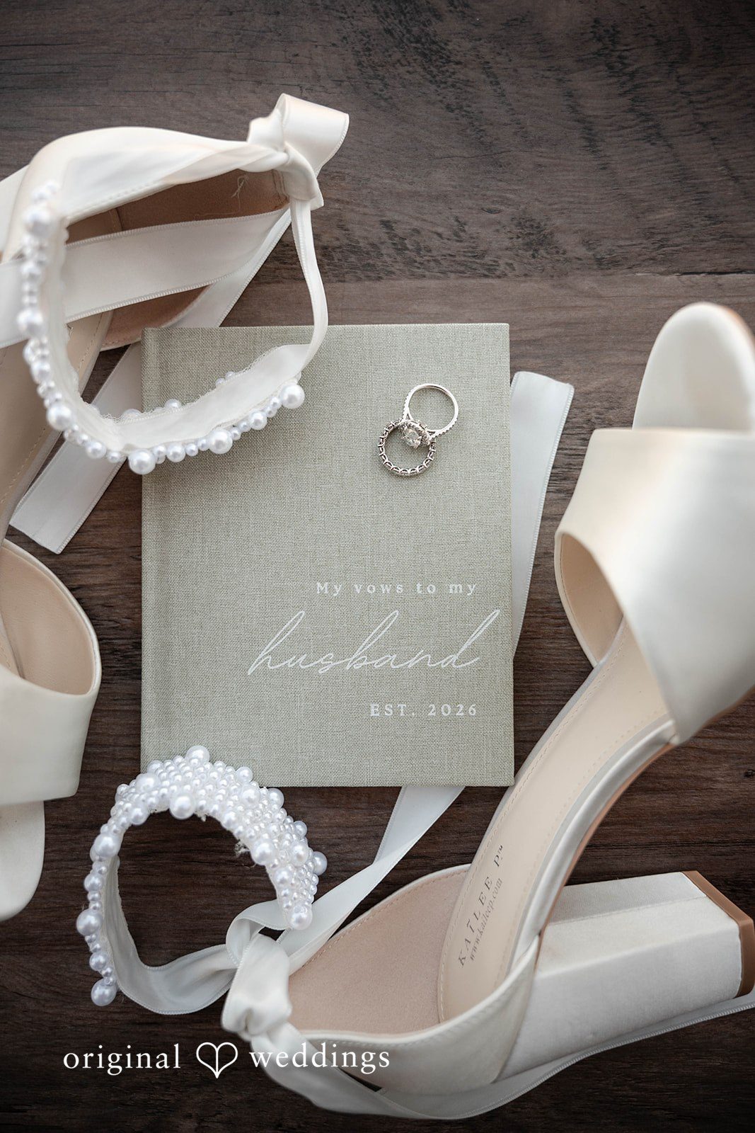 Bridal shoes and wedding details